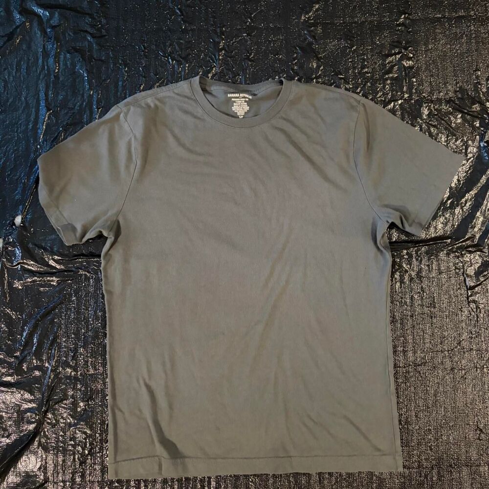 Banana-republic Men's Grey and Black T-shirt